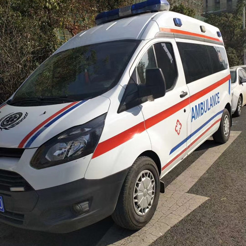 城中品质救护车出租,为您的健康出行负责